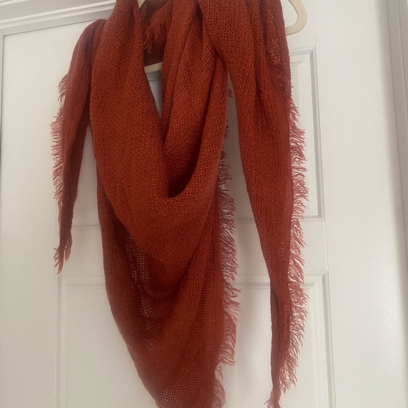 Nordstrom’s Triangle Scarf Rust Womens - Picture 2 of 2